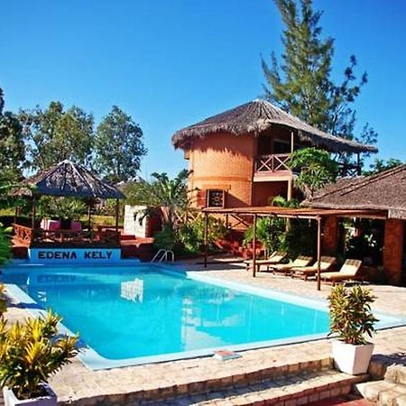 Edena Kely Hotel Mahajanga Bagian luar foto