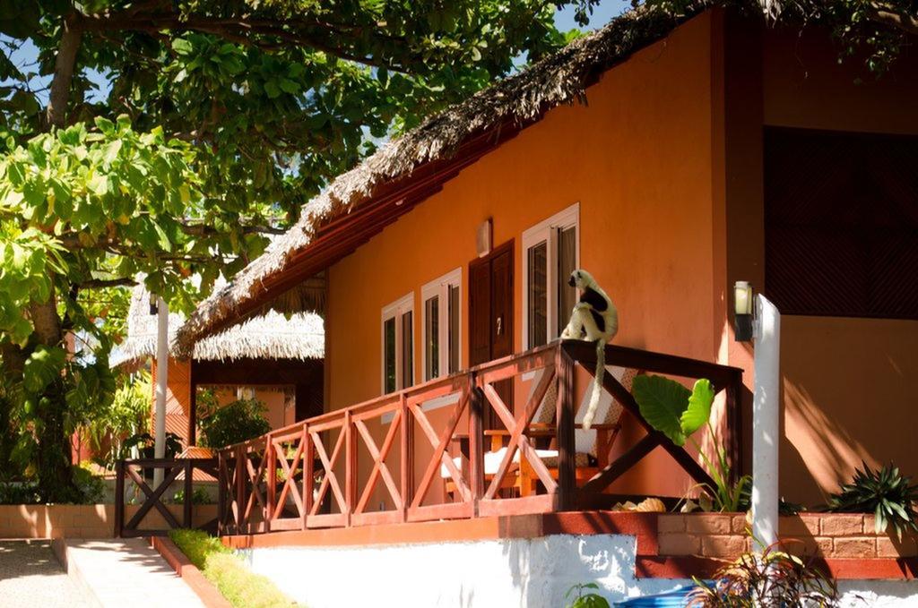 Edena Kely Hotel Mahajanga Bagian luar foto