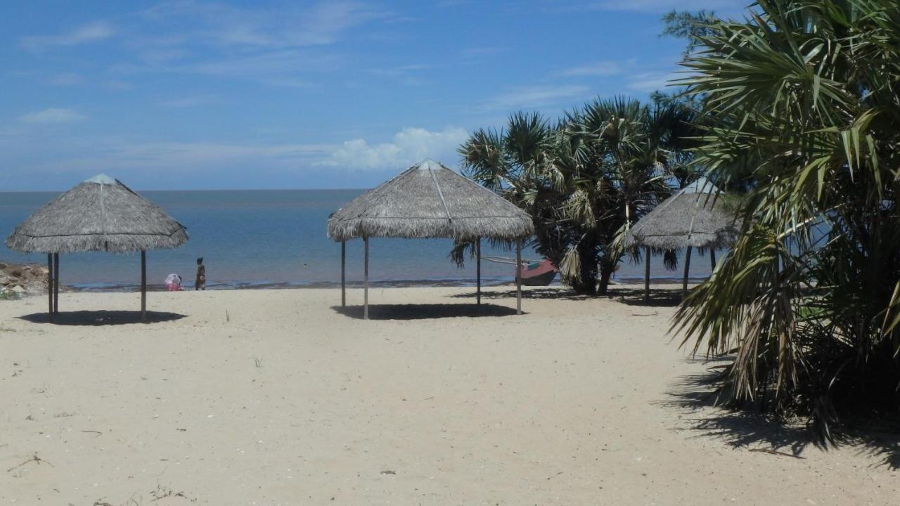 Edena Kely Hotel Mahajanga Bagian luar foto